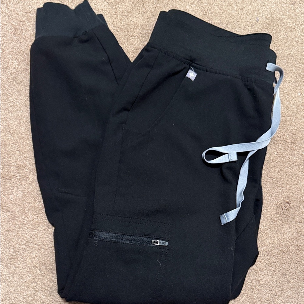 Women’s Figs Zamora Jogger Pants Black